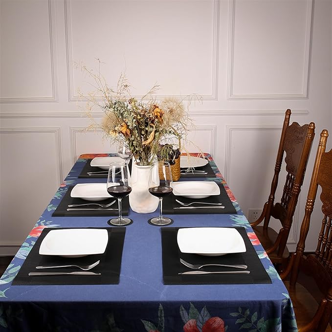 Set of 6 Placemats Black Place Mats Crossweave Woven Non-Slip Washable Table Mats for Table Dining Kitchen and Reataurant(Red)
