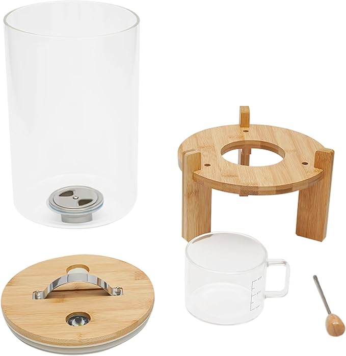 Rice Storage Containers Creative Glass Clear Container Rice Bucket with Measuring Cup and Wooden Stand Kitchen Storage Separate Grain Rice Bucket Cereal Dispenser for Kitchen and Pantry Store (7.5L)