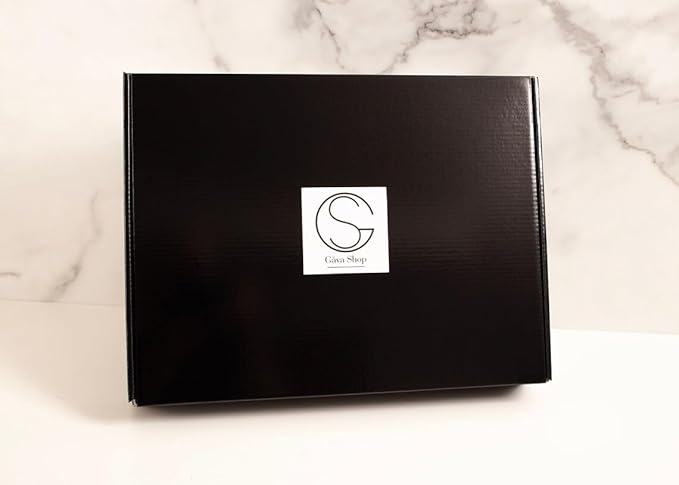 Personalized Cutting Board -Willow Tree of couple with intitals in the heart of the tree! Willow represents 9 Year Anniversary