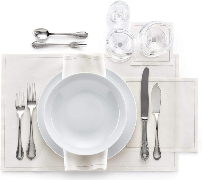 Linen Cocktail Napkin - 4.3 x 4.3 in - 50 units per roll - Cream