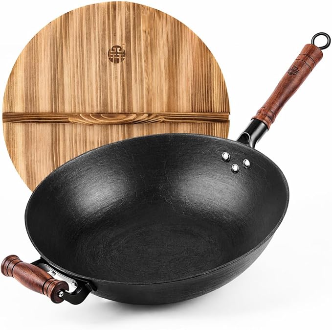WANGYUANJI Cast Iron Wok Pan with Lid (12.6 Inch) - Handcrafted Flat Bottom Chinese Stir Fry Skillet for Induction, Electric & Gas - Walnut Wood Handle, No Coating