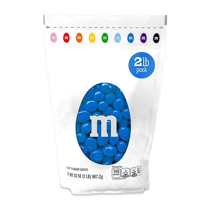 M&M’S WORLD Peanut Blue Chocolate Candy, 2lbs of Bulk Candy in Resealable Pack for Graduations, Weddings, 4th of July, Birthday Parties, Candy Bars, Dessert Tables & DIY Party Favors