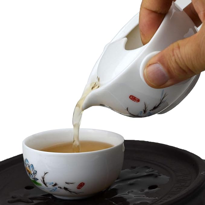 Liang baobao Convenient Teapot Cup Porcelain Teacup White Glazed Travel tea set (Lotus)