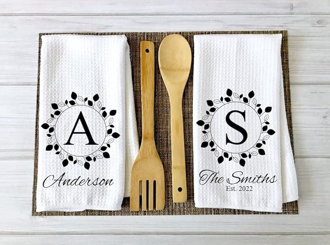 Personalized Kitchen Towel | Custom Tea Towel | Family Name Dish Towel | Kitchen Decor | Hand Towel | Housewarming Gift | Monogram Dishcloth (Wreath 4)