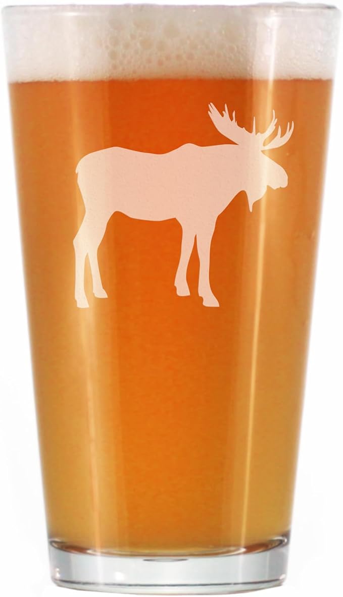 Bevvee Moose - 16 oz Pint Glass for Beer - Cabin Themed Gifts or Rustic Decor for Men and Women - Fun Drinking or Party Glasses