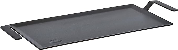 Made In Cookware - Carbon Steel Griddle - (Like Cast Iron, but Better) - Professional Cookware - Crafted in Sweden - Induction Compatible