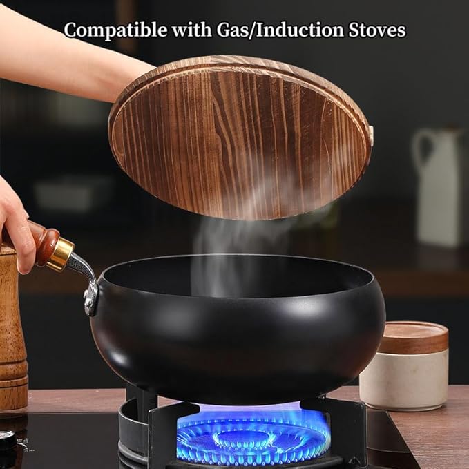 Carbon Steel Wok Pan, 11" Woks & Stir-Fry Pans with Wooden Lid Cookwares, Nonstick Wok Flat Bottom Small Handmade Chinese Wok For for All Stoves
