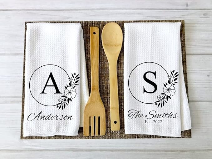 Personalized Kitchen Towel | Custom Tea Towel | Family Name Dish Towel | Kitchen Decor | Hand Towel | Housewarming Gift | Monogram Dishcloth (Wreath 3)