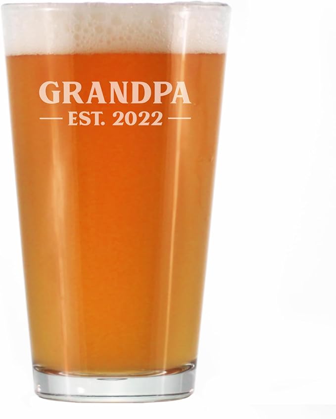Bevvee Grandpa Est 2022 - New Grandfather Pint Glass Gift for First Time Grandparents - Bold 16 Oz Glasses
