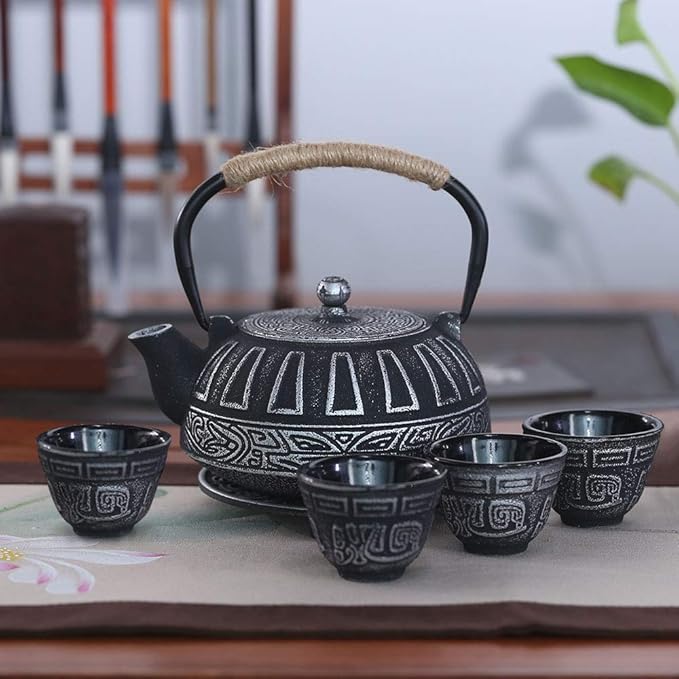 Cast Iron Teapot Set Japanese Style Tea Kettle with Infuser, Enameled Interior Cast Iron Tea Pot with 4 Teacup for Stove Top, Handmade Gift for Friend (28 Ounce, Black)