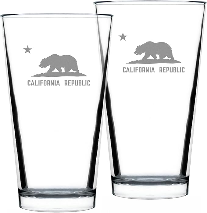 Bevvee California Flag Pint Glass for Beer - State Themed Drinking Decor and Gifts for Californian Women & Men - Set of 2-16 Oz Glasses