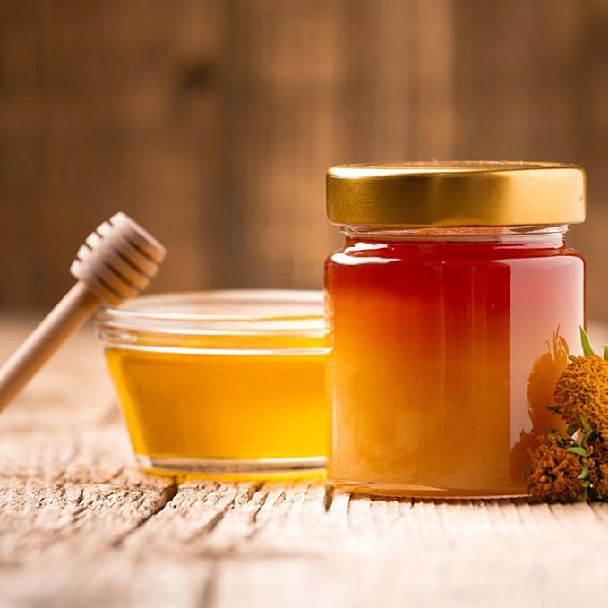 Betrome 1.5 oz Mini Glass Honey Jars, 60 Pack 45ml Clear Canning Jars Jam Jars with Gold Lids, Wood Dipper, Bee Pendants,Twine String,Bee Stickers &Tags -Perfect for Baby Shower,Wedding Party Favors.