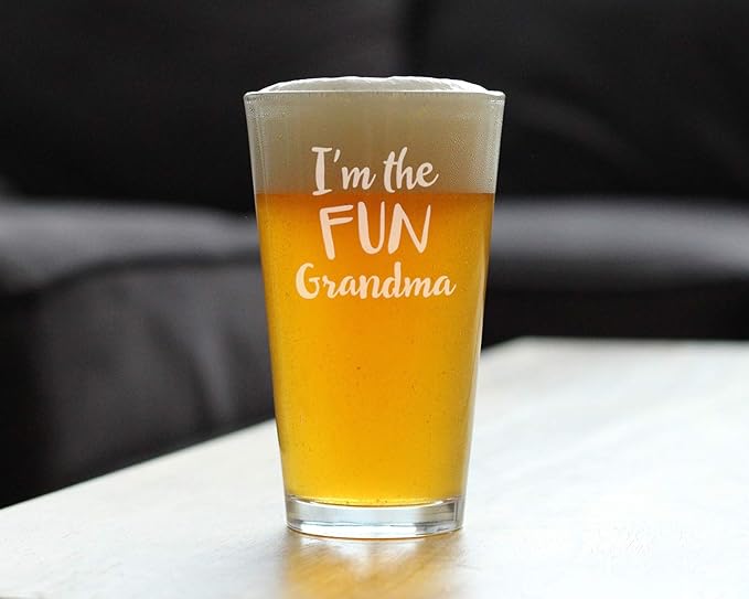 Bevvee Fun Grandma - Pint Glass for Beer - Funny Gift for Grandmothers - Cute Engraved Glasses for Grandparents - 16 oz