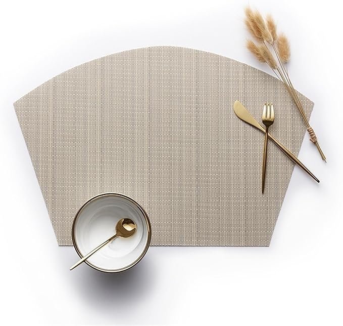 Round Oval PVC Table Placemats Wedge Shaped Dining Table Mats Non-Slip Heat Waterproof Indoor Outdoor Kitchen(San Stripe Cream,4pcs 45x30cm)