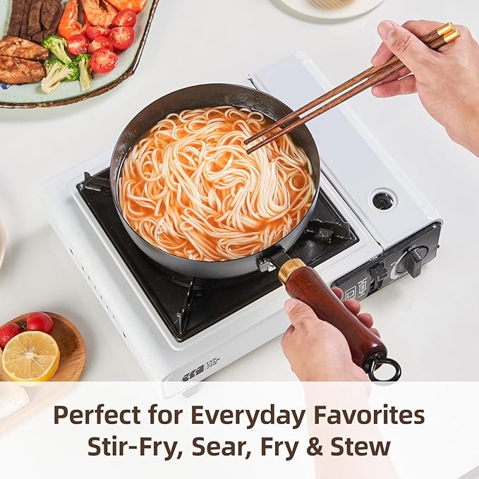 7.8 Inch Small Wok, Cold-Forged Iron Pot with Wooden Lid & Handle, 1.6 QT Sauce Pan for 1-2 Servings, Multipurpose Flat Bottom Wok for Stir-Fry, Pasta & Soup, Induction Compatible