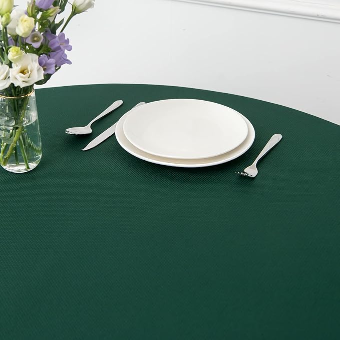 maxmill Round Textured Tablecloth Spill-Proof Wrinkle Free Soft Jacquard Table Cloth for Circular Table Cover, for Dining Room Buffet Banquet Parties Holiday Dinner, 70 Inch Hunter Green