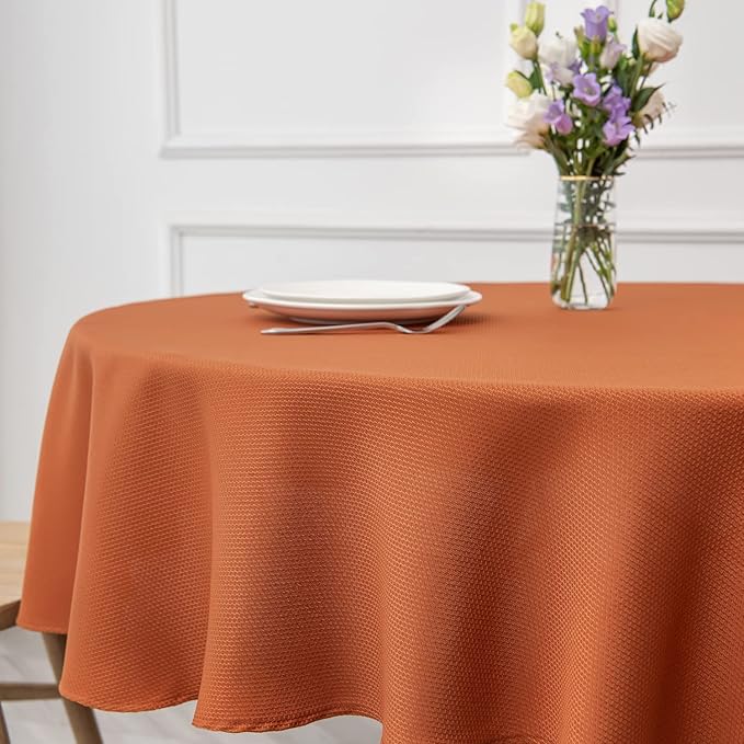 maxmill Round Textured Tablecloth Spill-Proof Wrinkle Free Soft Jacquard Table Cloth for Circular Table Cover, for Dining Room Buffet Banquet Parties Holiday Dinner, 70 Inch, Rust