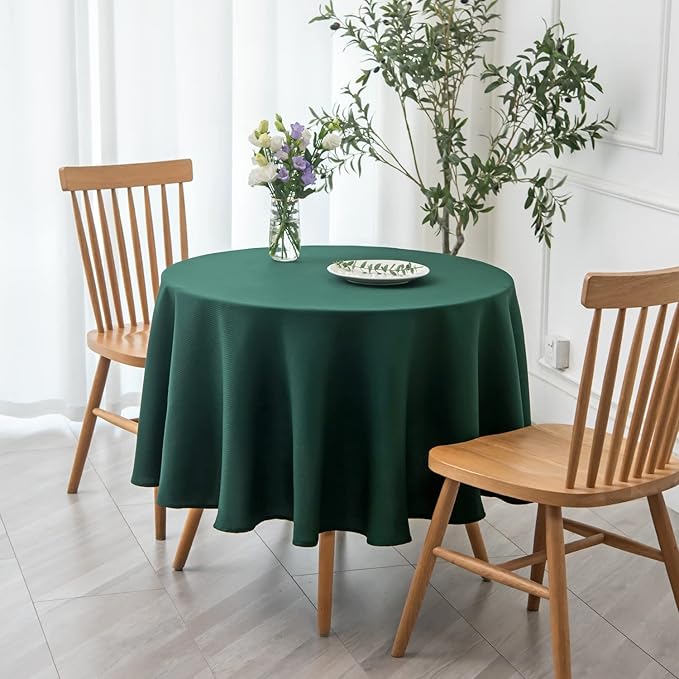 maxmill Round Textured Tablecloth Spill-Proof Wrinkle Free Soft Jacquard Table Cloth for Circular Table Cover, for Dining Room Buffet Banquet Parties Holiday Dinner, 70 Inch Hunter Green
