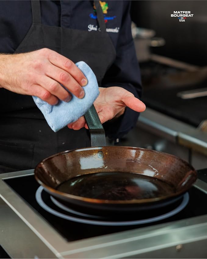 Matfer Bourgeat Black Carbon Steel Frying Pan, 11"