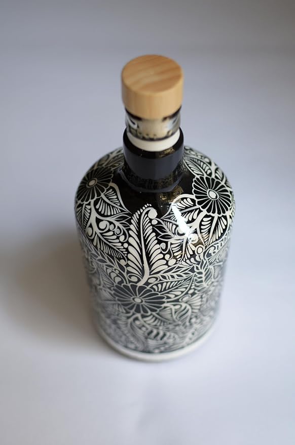 Tequila Decanter Set, Liquor Decanter with Shot Glasses and Mexican Sombrero, Hand-painted Decanter, Skull Decanter, Bar Decoration, Unique Tequila Gift, Gift For Dad (Black Catrina Set)