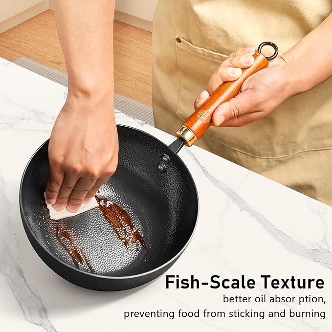 WANGYUANJI Carbon Steel Wok with Lid, 8.7" Small Mini Wok Pan, Thickened Heavy Duty Flat Bottom for Deep Frying, Camping & Solo Meals, Induction Ready, Seasoning Required
