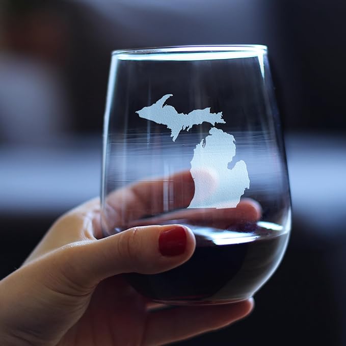 Bevvee Michigan State Outline Stemless Wine Glass - State Themed Drinking Decor and Gifts for Michigander Women & Men - Set of 4 - Large 17 Oz Glasses