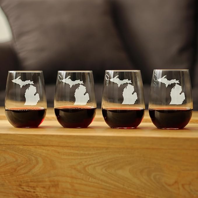 Bevvee Michigan State Outline Stemless Wine Glass - State Themed Drinking Decor and Gifts for Michigander Women & Men - Set of 4 - Large 17 Oz Glasses