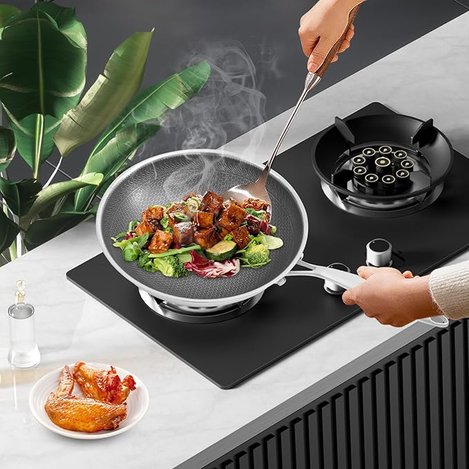 12.6 inch Stainless Steel Stir-fry Wok, Cooking Frying Pan, Non Stick Honeycomb Skillet with Stay Cool Handle, Class LId, Suitable for Induction, Ceramic, Electric, and Gas Cooktops