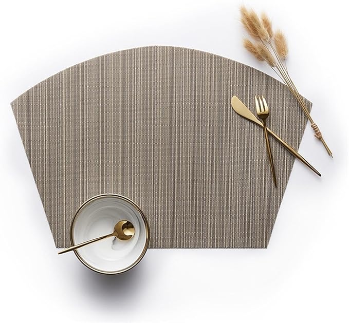 Round Oval PVC Table Placemats Wedge Shaped Dining Table Mats Non-Slip Heat Waterproof Indoor Outdoor Kitchen(San Stripe Brown,4pcs 45x30cm)