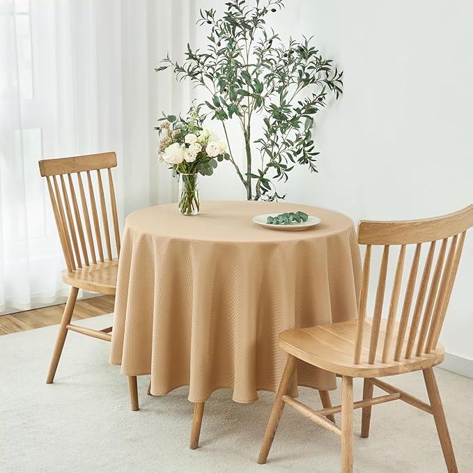maxmill Round Weaved Texture Design Tablecloth Spill-Proof Wrinkle Free Soft Washable Table Cloth for Circular Table Cover, for Dining Room Buffet Banquet Parties Holiday Dinner, 90 Inch Beige