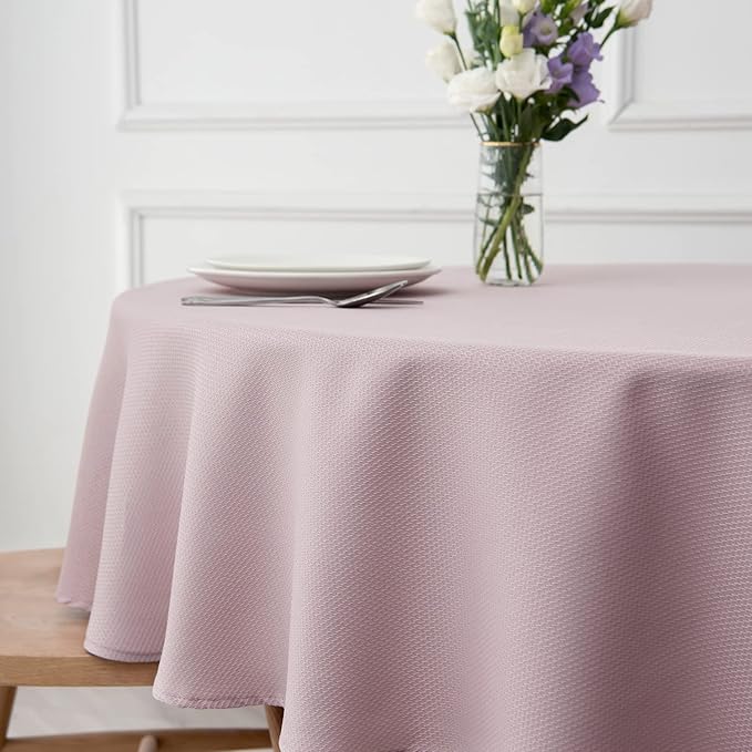 maxmill Round Textured Tablecloth Spill-Proof Wrinkle Free Soft Jacquard Table Cloth for Circular Table Cover, for Dining Room Buffet Banquet Parties Holiday Dinner, 70 Inch Dusty Pink