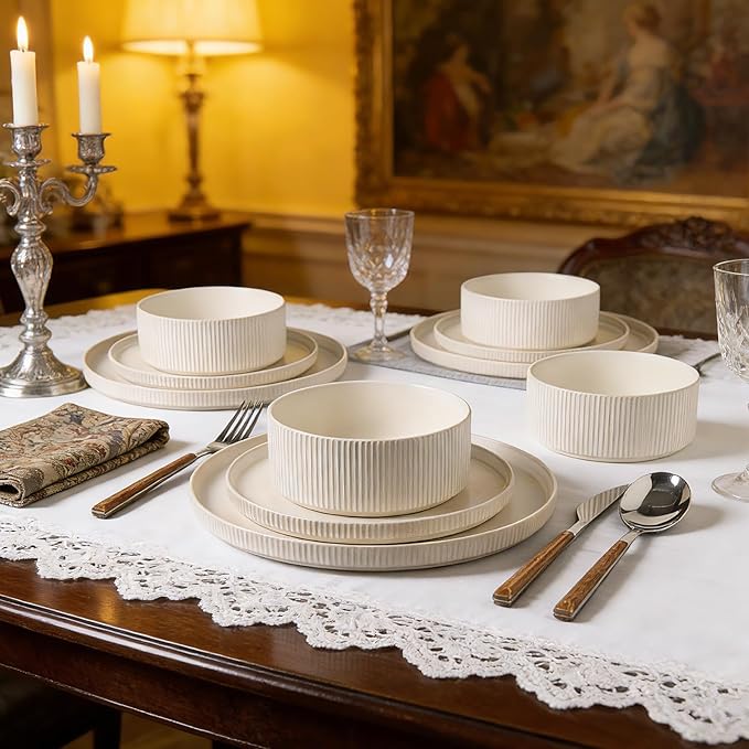 Dinnerware Set Service for 6, 18-Piece Ceramic Plates and Bowls Set, Chip & Scratch Resistant, Microwave and Dishwasher Safe, Modern Minimalist Tableware for Everyday Use, Matte White