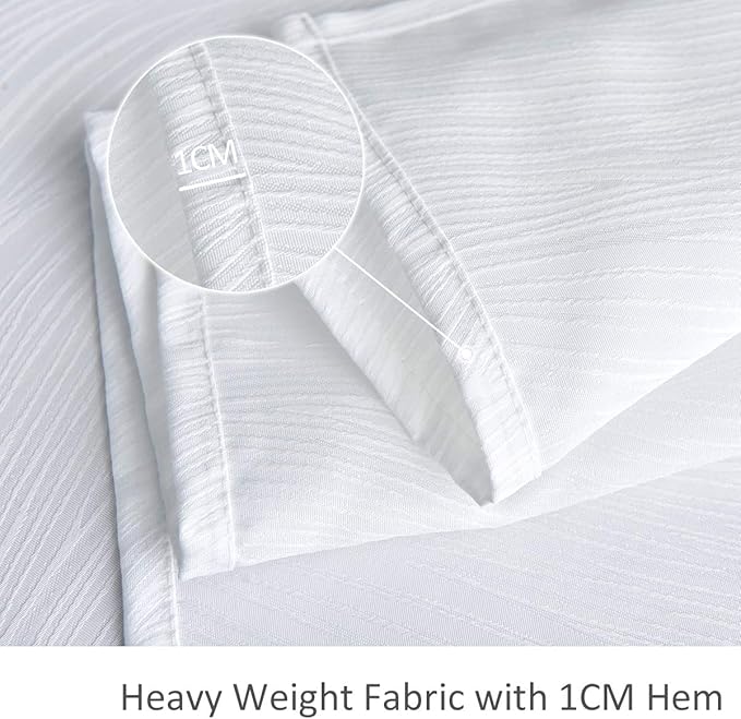 maxmill Jacquard Tablecloth Swirl Design Water Resistance Antiwrinkle Heavy Weight Soft Table Cloth for Buffet Banquet Parties Event Holiday Dinner Square 52 x 52 Inch White