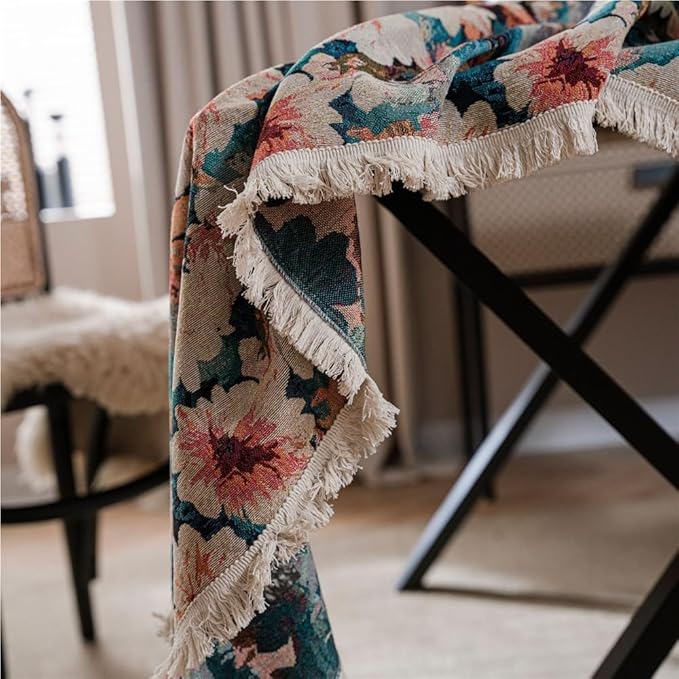 Rectangular Tablecloth American Tablecloth Flower Jacquard Tablecloth Thick Tablecloth Suitable for Restaurant Camping(140 * 240cm)