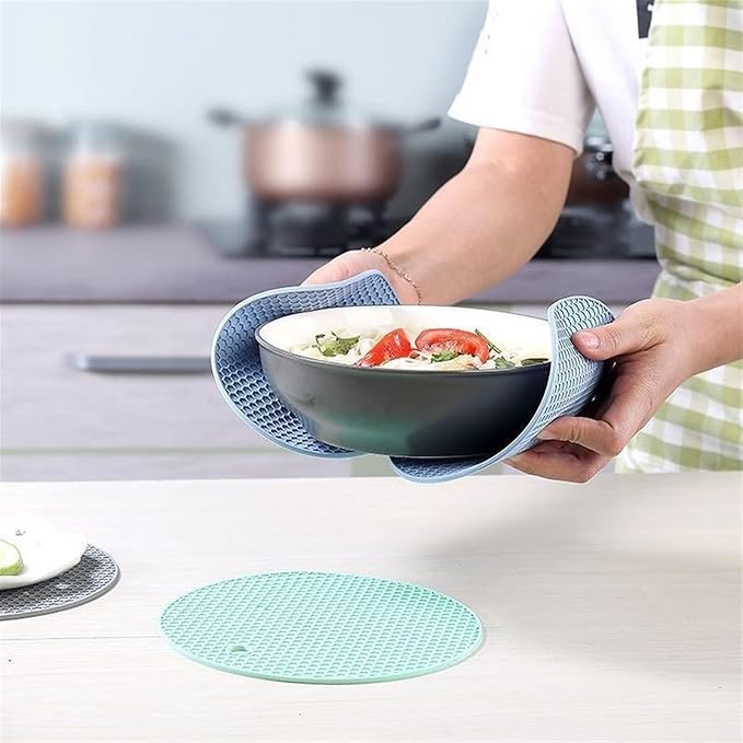 Silicone Mat Coaster Food Grade Material Placemat Non-Slip Table Mat Kitchen Accessories Gadgets Round Cup Mat 4pcs(B,14cm x 14cm(5.51in))