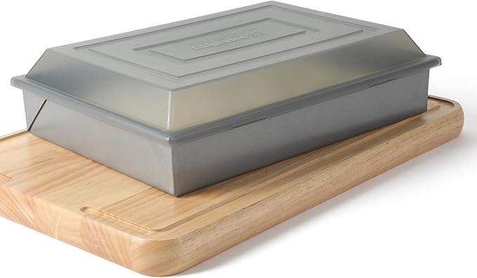 Calphalon Titan Commercial Quality Natural Aluminum PFA Free Nonstick 13 x 9 Inch Cake Pan W/Lid
