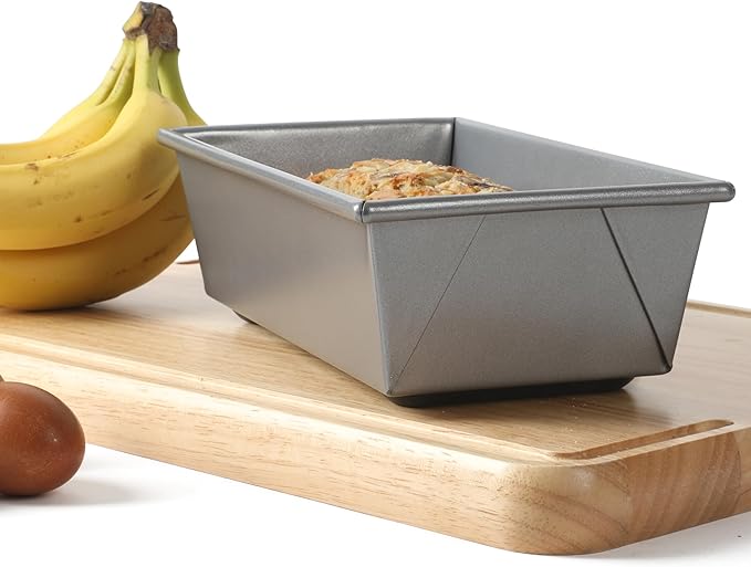 Calphalon Titan Commercial Quality Natural Aluminum PFA Free Nonstick 10 x 5 Inch Loaf Pan