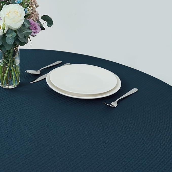 maxmill Round Weaved Texture Design Tablecloth Spill-Proof Wrinkle Free Soft Washable Table Cloth for Circular Table Cover, for Dining Room Buffet Banquet Parties Holiday Dinner, 70 Inch Navy Blue