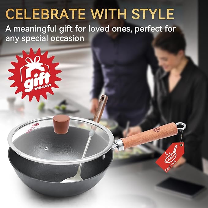 WANGYUANJI 10.2 Inch Cast Iron Wok with Lid, Flat Bottom Small Stir-Fry Pan with Wooden Handle, Uncoated Cast Iron Skillet for Gas, Induction and Electric Stovetops