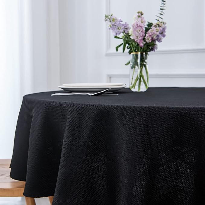 maxmill Round Textured Tablecloth Spill-Proof Wrinkle Free Soft Jacquard Table Cloth for Circular Table Cover, for Dining Room Buffet Banquet Parties Holiday Dinner, 70 Inch Black