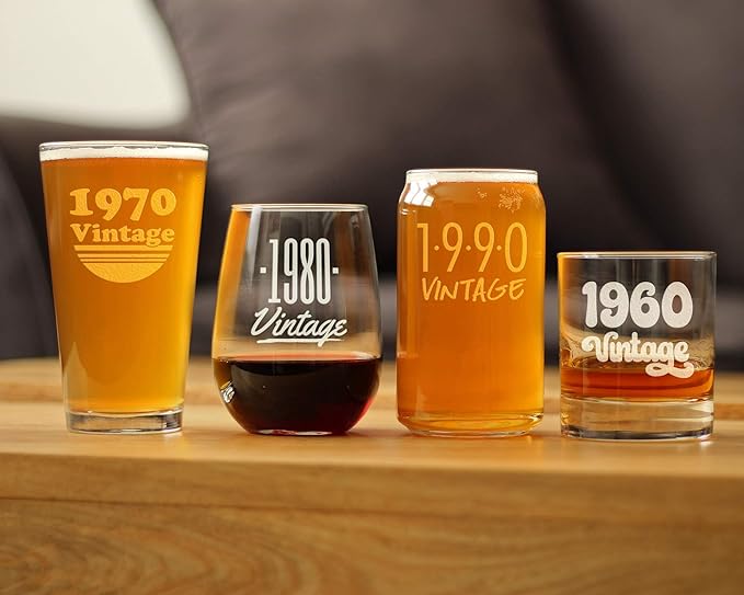 Bevvee Vintage 1990 Pint Glass for Beer - 36th Birthday Gifts for Men or Women Turning 36 - Fun Bday Party Decor - 16 oz