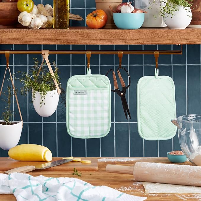 KitchenAid Gingham Pot Holder 2-Pack Set, Pistachio, 7"x10"
