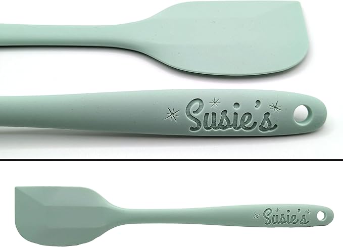 Customizable Silicone Spatula - Personalized Kitchen Tool for Unique Cooks - Heat-Resistant, Non-Stick, and Ergonomic - Your Name Embossed - Perfect Gift Idea (Mint Green)