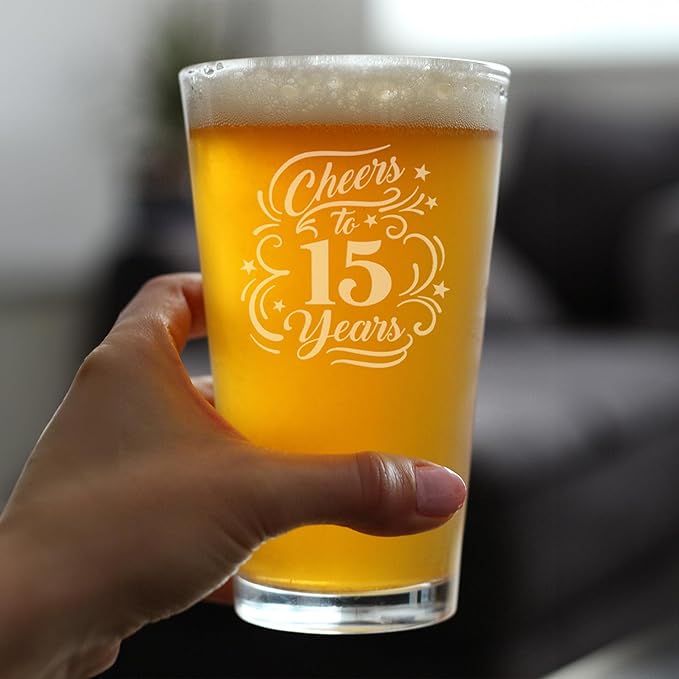 Bevvee Cheers to 15 Years - Pint Glass for Beer - Gifts for Women & Men - 15th Anniversary Party Decor - Set of 2-16 Oz Glasses