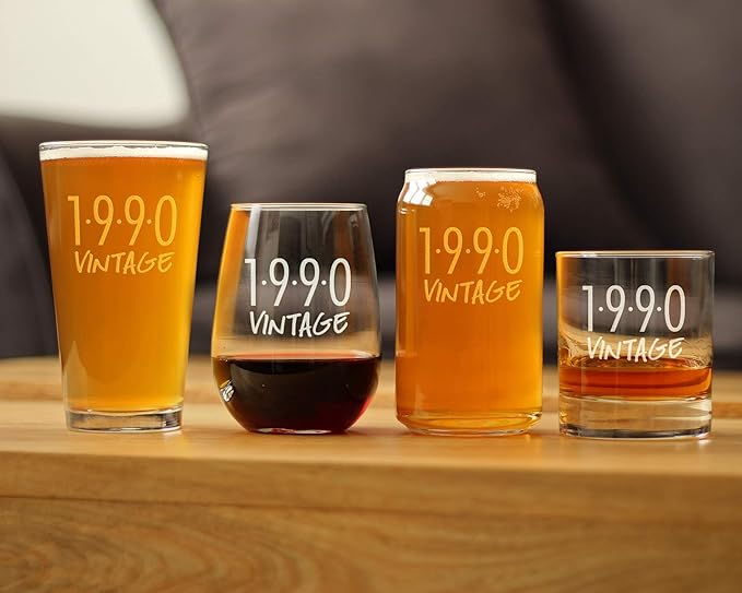Bevvee Vintage 1990 Pint Glass for Beer - 36th Birthday Gifts for Men or Women Turning 36 - Fun Bday Party Decor - 16 oz
