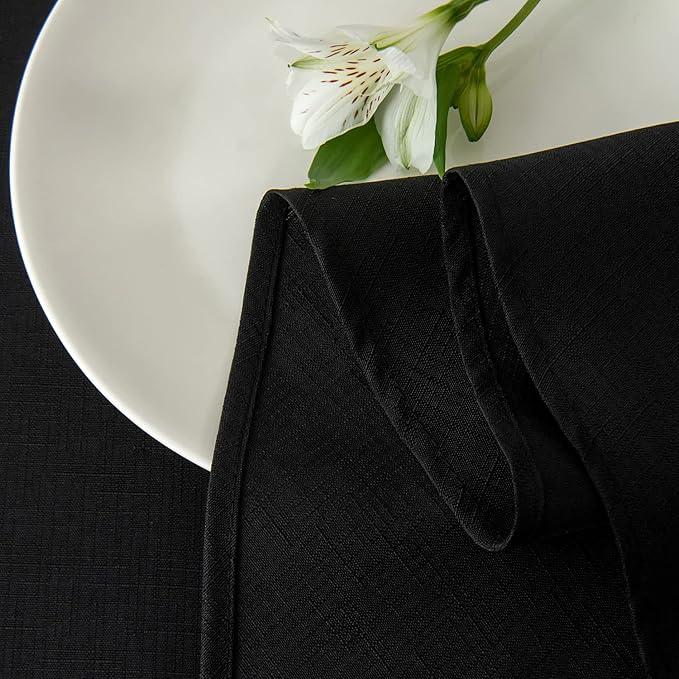 maxmill Round Linen Looking Textured Tablecloth Spill-Proof Wrinkle Free Soft Jacquard Table Cloth for Circular Table Cover, for Dining Room Buffet Banquet Parties Holiday Dinner, 70 Inch Black