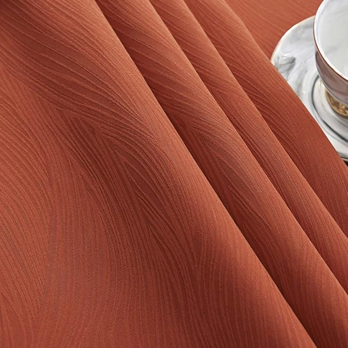 maxmill Jacquard Table Cloth Swirl Pattern Spillproof Wrinkle Resistant Halloween Decorative Fabric Tabletop Soft Dining Tablecloth for Fall Harvest Thanksgiving Dinner, Rectangle 52 x 70 Inch Rust