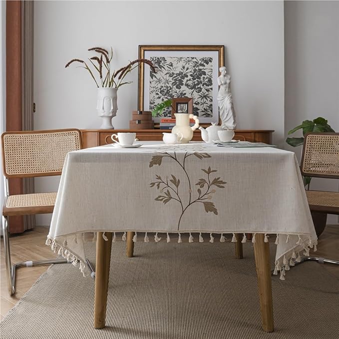 Rectangular Tablecloth Flower Embroidered Tablecloth Literary Round Table Tablecloth Suitable for Restaurant Camping(140 * 160cm)