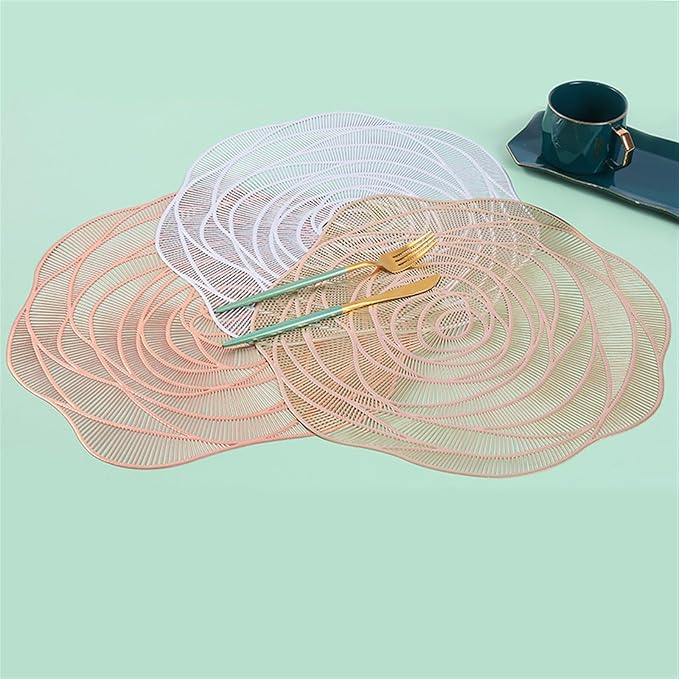 PVC Placemat Hollow Insulation Coaster Pads Table Bowl Mats Home Decor Heat Placemat for Dining Table(Gold)