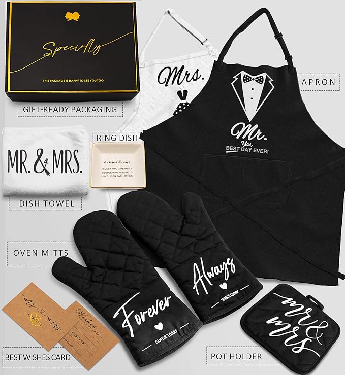 Mr & Mrs Aprons for Couple Gift-Anniversary,Bridal Shower,Wedding,Engagement,Christmas Gifts for Couple,Kitchen Gift Set